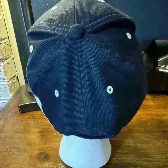 Vintage New York Yankees Strapback Hat Big Side Logo Color Block Fan Favorite - Picture 7 of 12